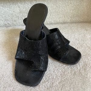 Vaneli Malea Black Slide Sandals Size 6